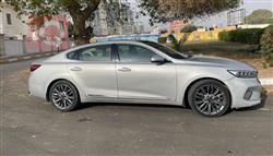 كيا كادينزا